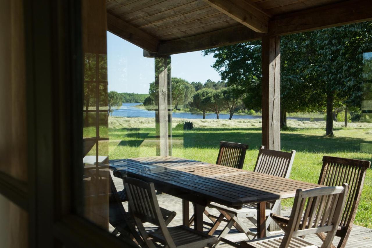 Domaine De La Trigaliere Villa Ambillou ภายนอก รูปภาพ