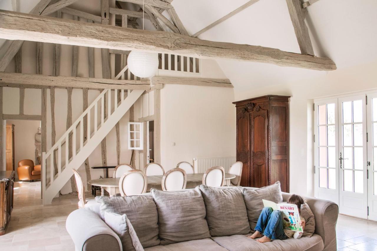 Domaine De La Trigaliere Villa Ambillou ภายนอก รูปภาพ