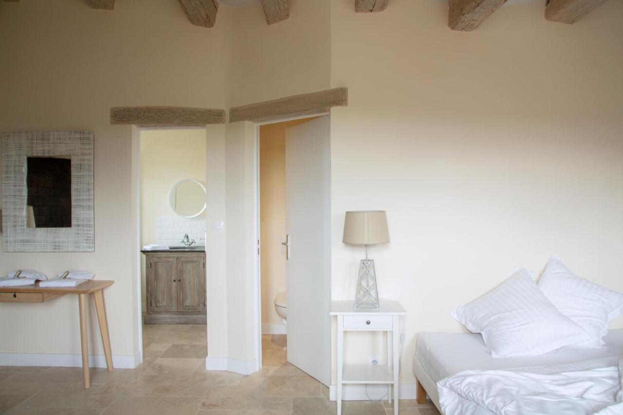 Domaine De La Trigaliere Villa Ambillou ภายนอก รูปภาพ