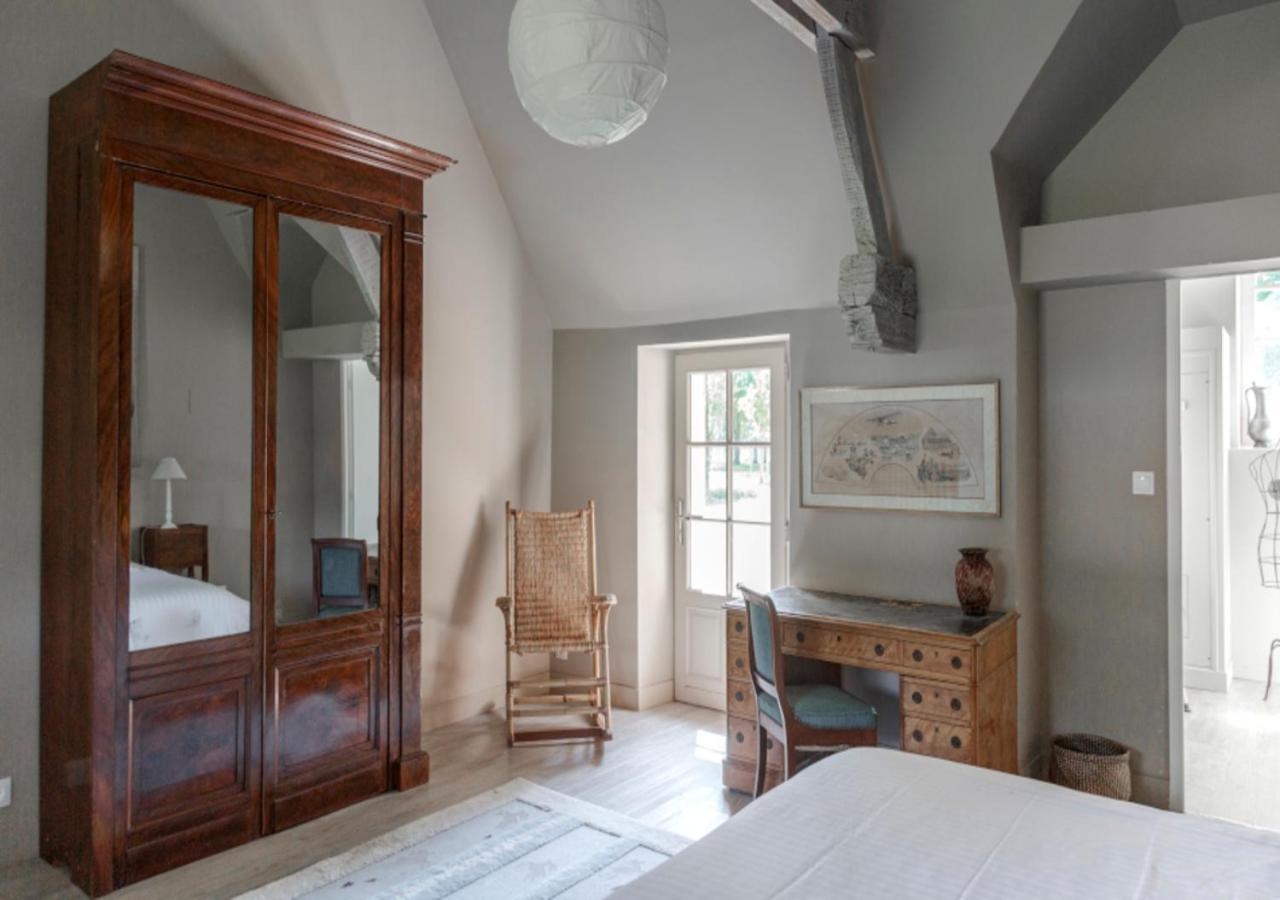 Domaine De La Trigaliere Villa Ambillou ภายนอก รูปภาพ